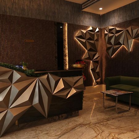 Hotel Pinaka Inn Lucknow Zewnętrze zdjęcie