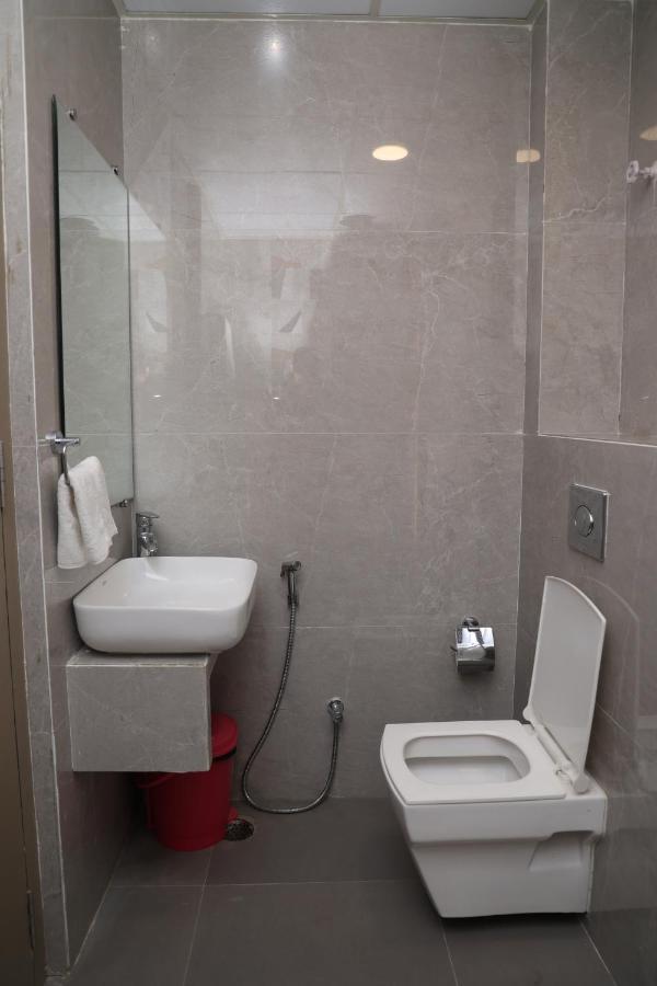 Hotel Pinaka Inn Lucknow Zewnętrze zdjęcie