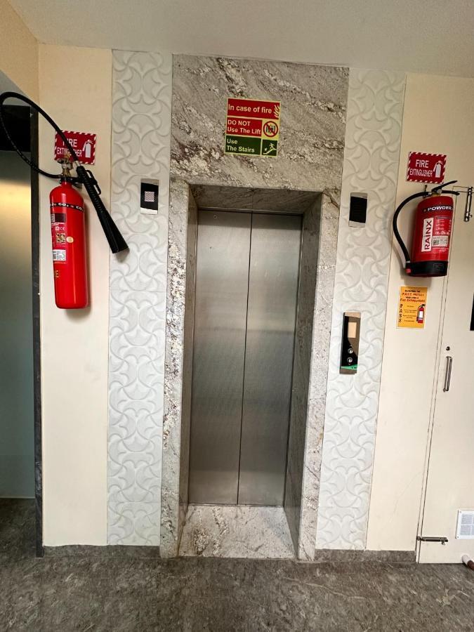 Hotel Pinaka Inn Lucknow Zewnętrze zdjęcie