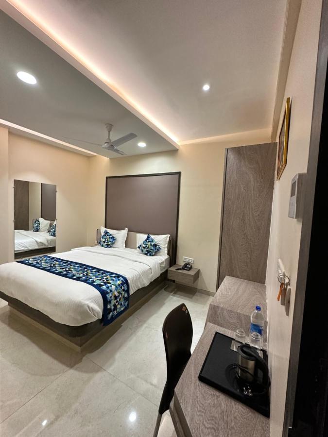 Hotel Pinaka Inn Lucknow Zewnętrze zdjęcie