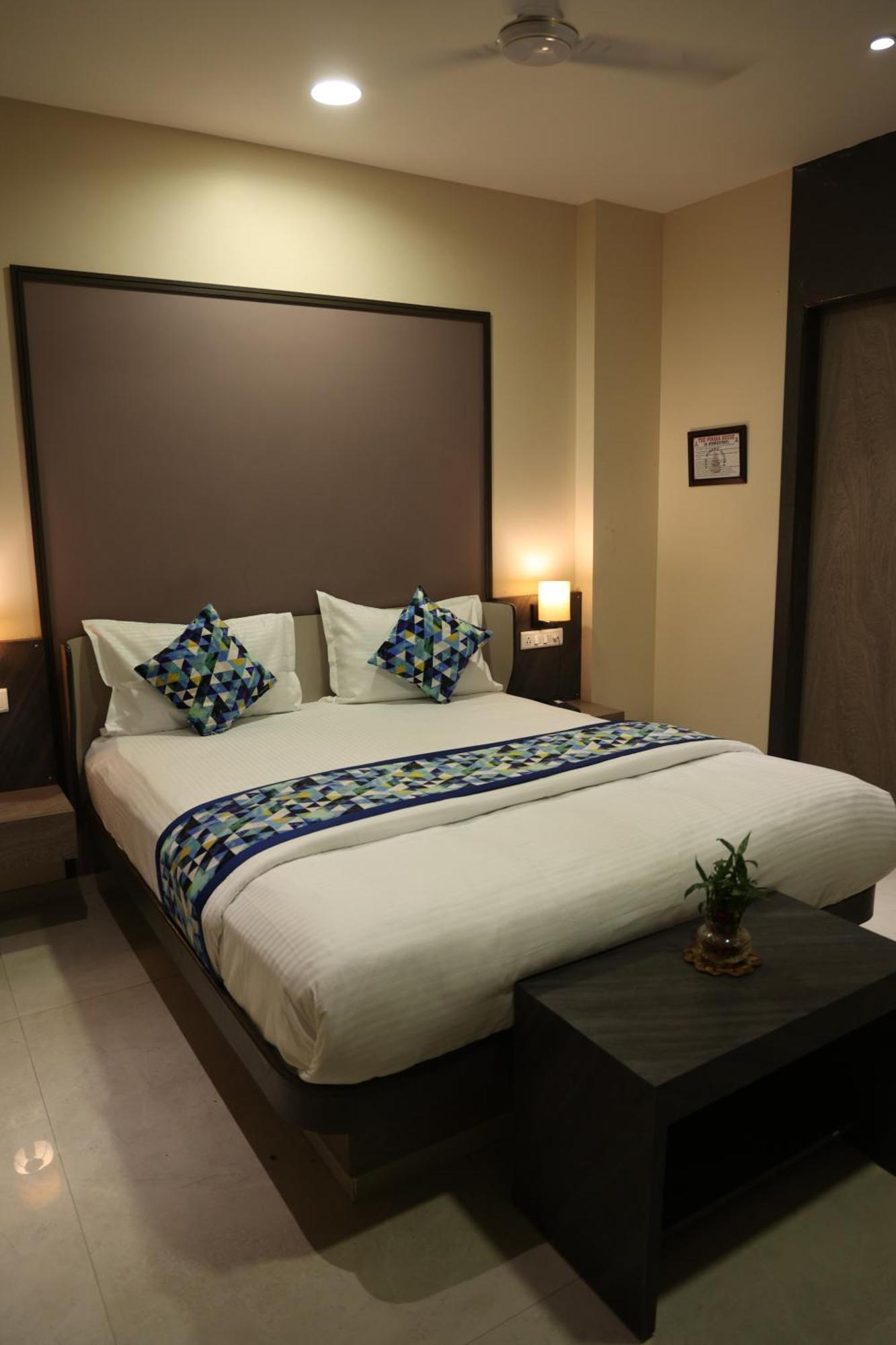 Hotel Pinaka Inn Lucknow Zewnętrze zdjęcie