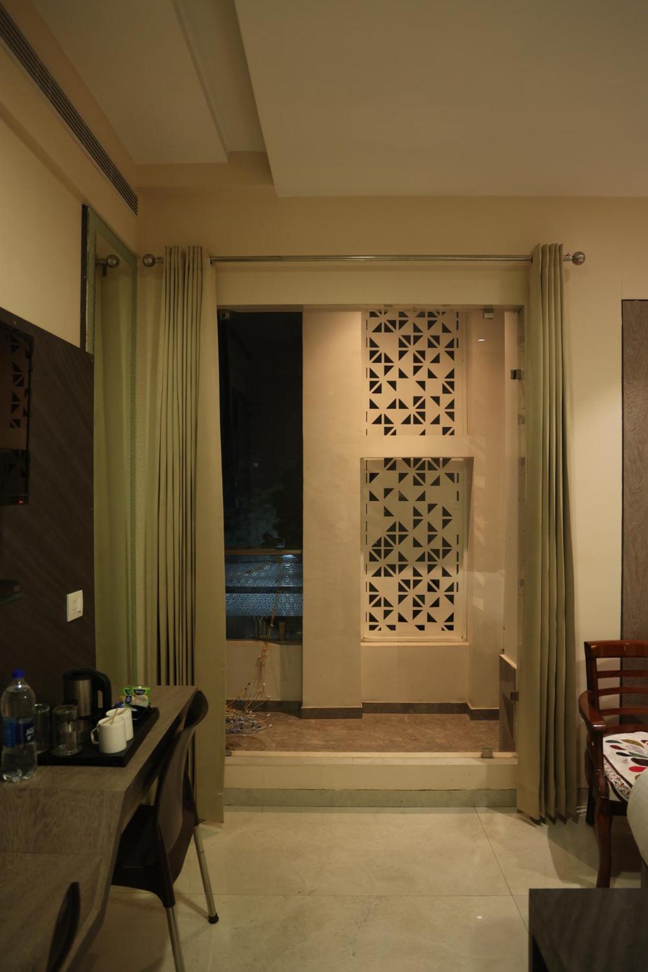 Hotel Pinaka Inn Lucknow Zewnętrze zdjęcie