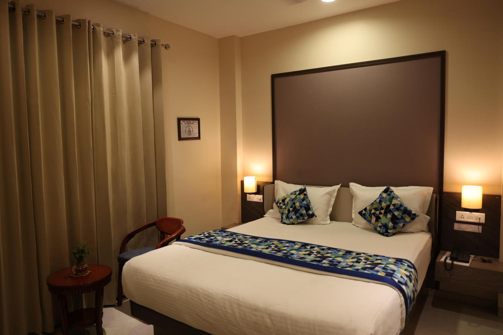 Hotel Pinaka Inn Lucknow Zewnętrze zdjęcie